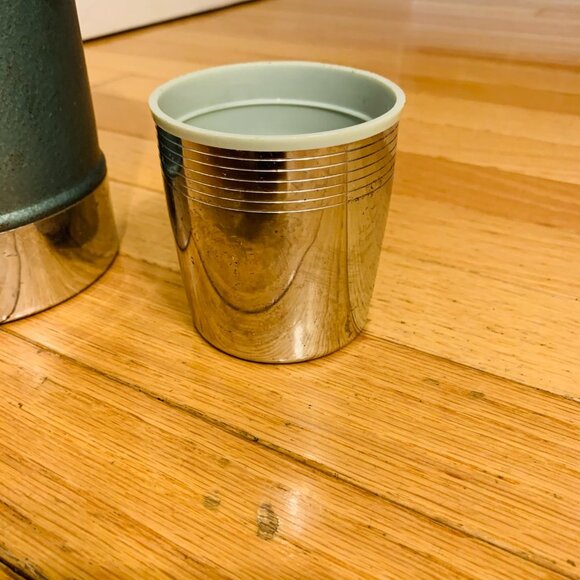 Stanley Aladdin Green Vacuum Bottle Thermos Vintage Made in USA - Picture 6 of 13